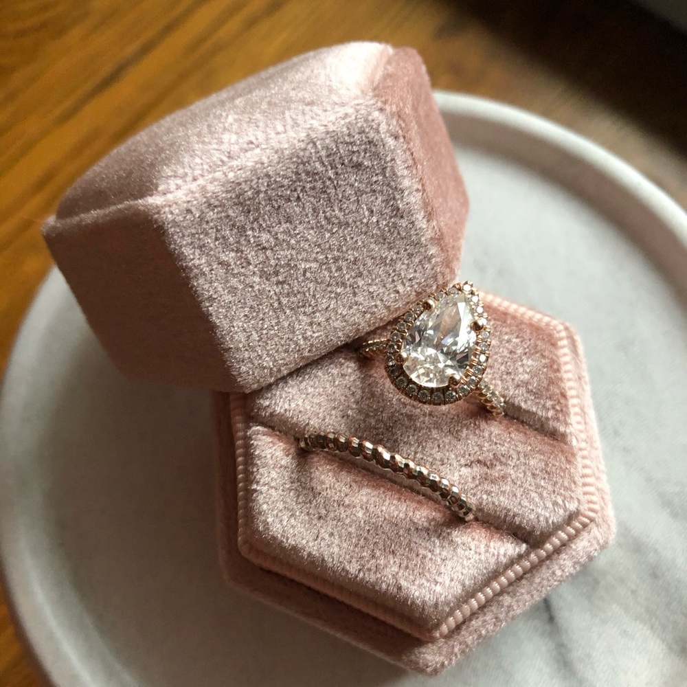Velvet Ring Box